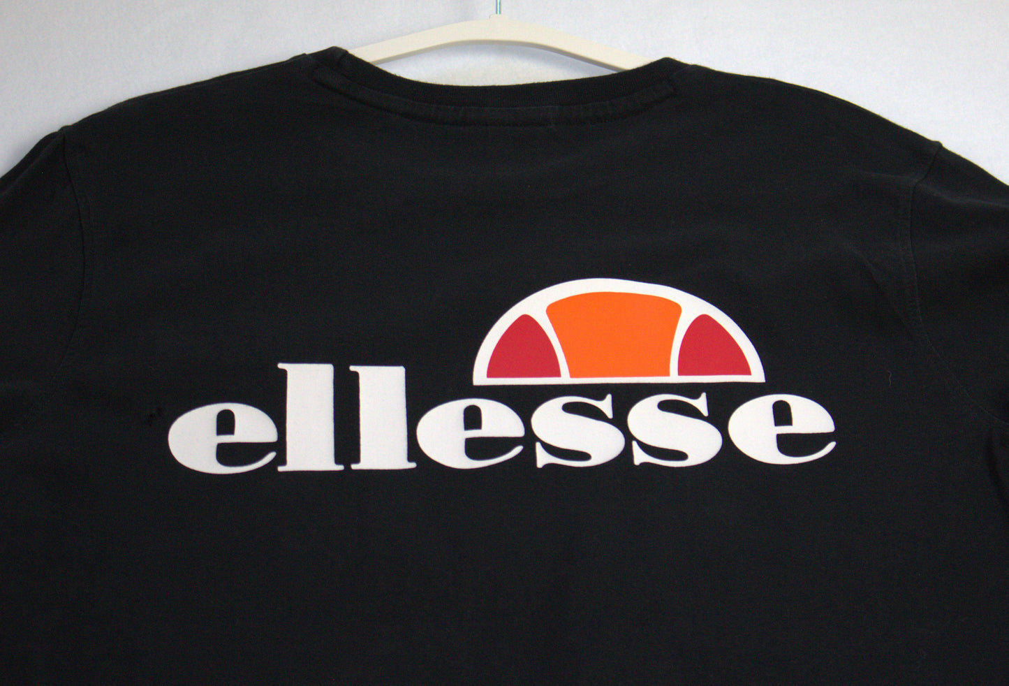 Ellesse, Mens, Black, T Shirt, Long Sleeves, Size Large, Used - Medium condition